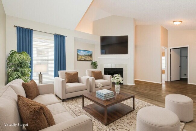 Photo - 2032 Shadow Pine Dr