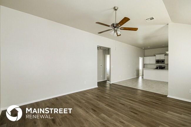 Building Photo - 4608 Crystal Clear Ln Rental