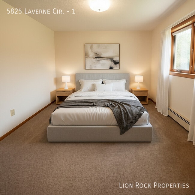 Photo - 5825 Laverne Cir N Unit 1