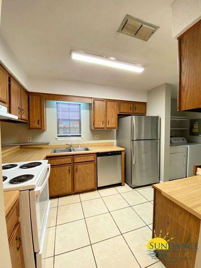 Photo - Nice 2 Bedroom Townhouse in Fort Walton
