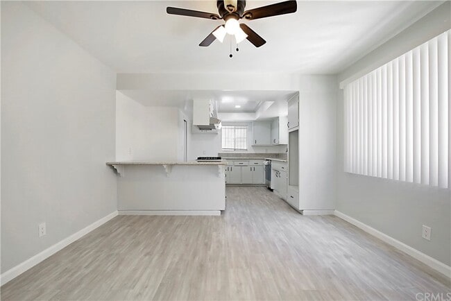 Building Photo - 137 S 5th St Unit A Rental