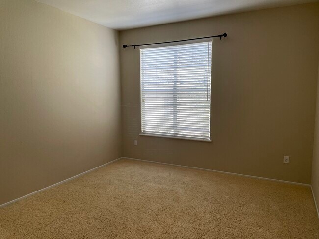 Photo - 3613 Bernwood Pl Unidad 3613 Bernwood Pl  92