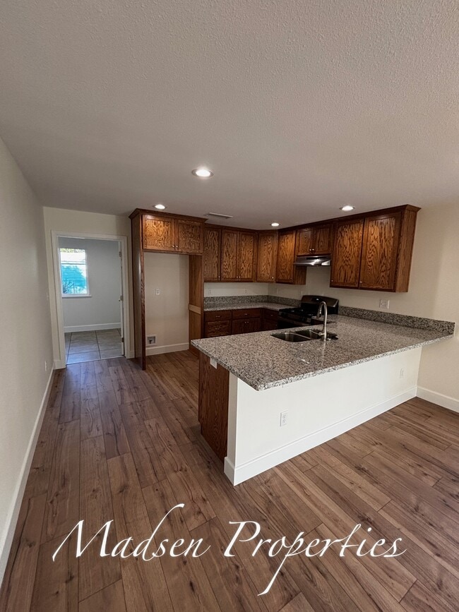 Photo - 2730 Brown Ave