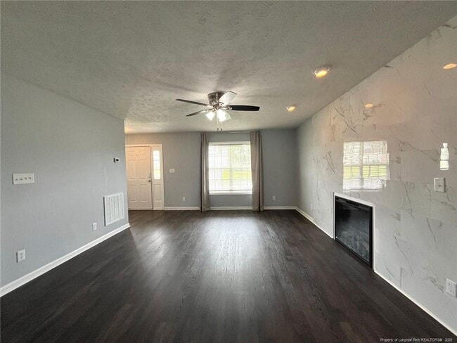 Photo - 1508 Thoroughbred Trail