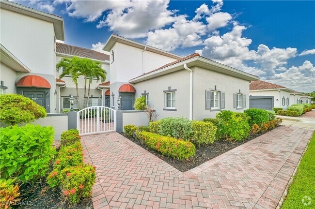 Building Photo - 12091 Santaluz Dr Unit 102 Rental
