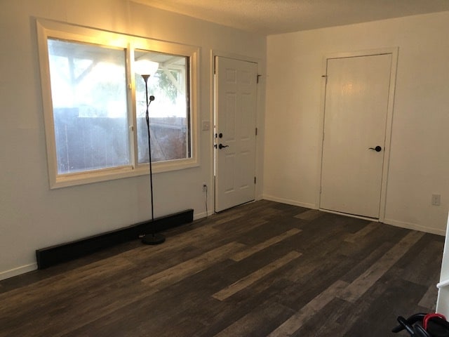 Photo - 2110 Frances St