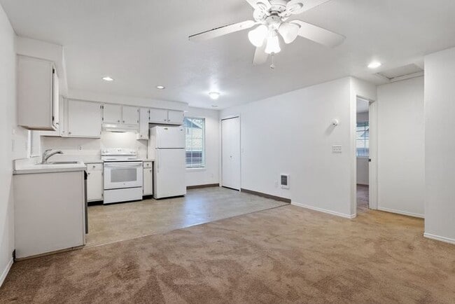 Photo - Beautiful 2 bed 1 bath apartment