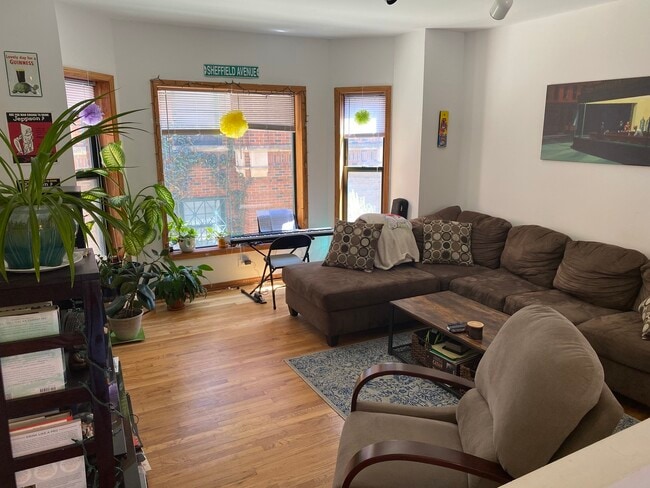 Photo - 632 W Patterson Ave