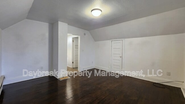 Photo - 6 11th St S