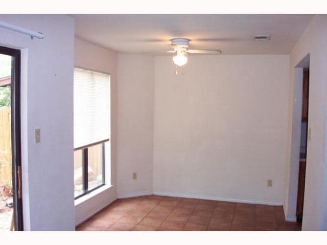 Photo - 1210 Gingerlily Cove