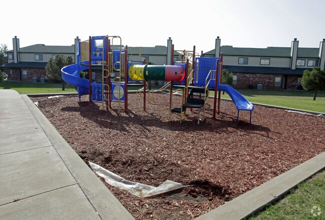 Photo - Shenandoah Townhomes & Apartments