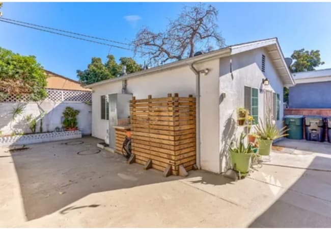 Photo - 15332 Castana Ave