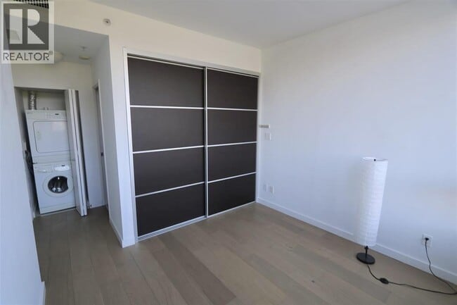 Photo - 8080 Cambie Rd.