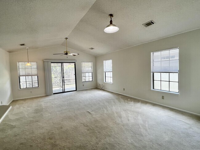 954 Oyster Cove Rd