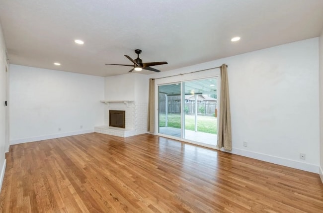 Photo - 5641 E Austin Way