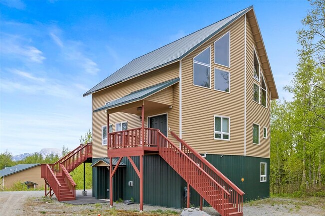 Building Photo - 4935 N Flying Circus Cir Rental