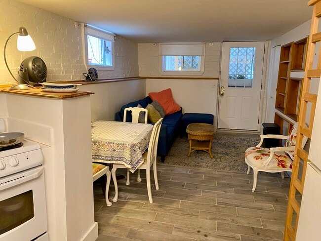 Photo - 101 Fayerweather St Unit B