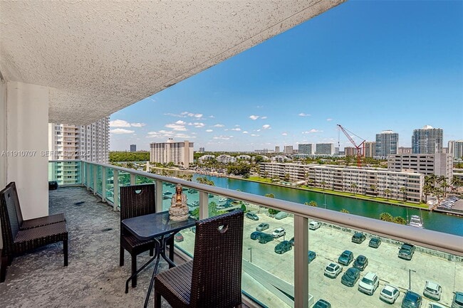 Photo - 100 Bayview Dr Unit 1028