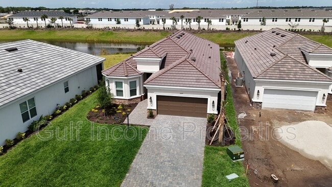 Photo - 16419 Isola Pl