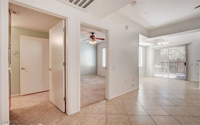 Photo - 6868 Sky Pointe Dr Unit 1030