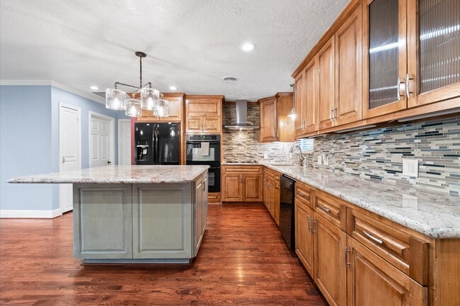 Building Photo - 1320 Woodvine Dr Rental