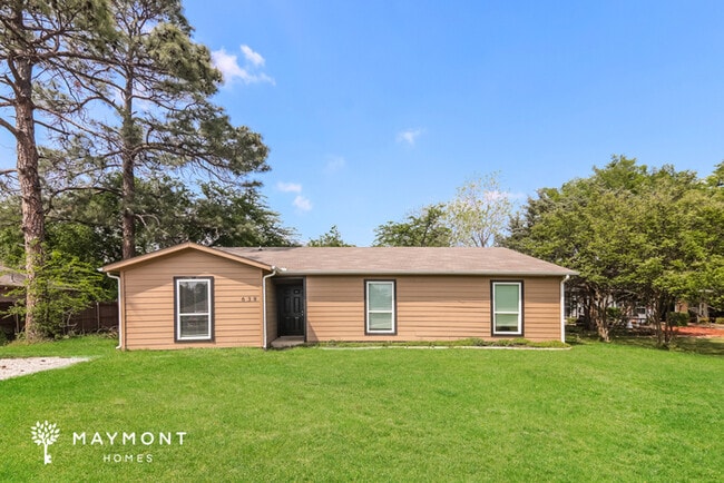 4-Bedroom Home in Oak Point, TX - 4-Bedroom Home in Oak Point, TX