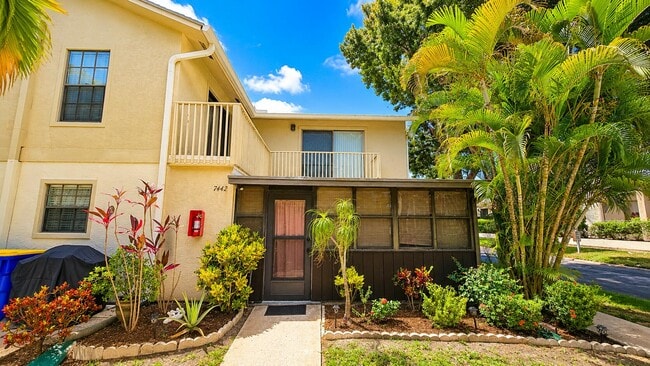 Photo - 7442 SE Jamestown Terrace