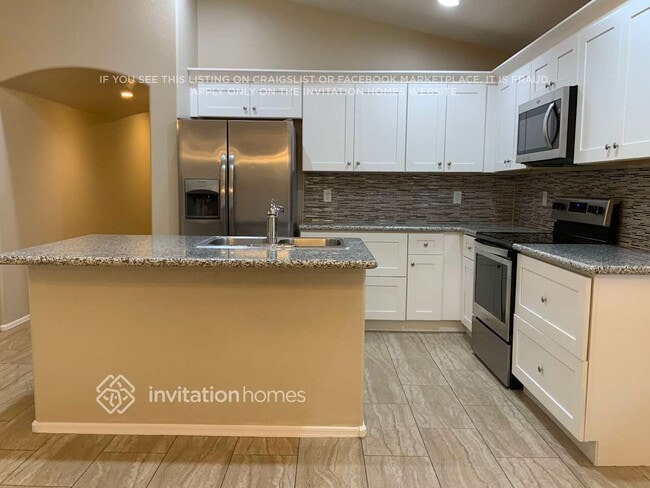 Photo - 35390 N Gurnsey Trail