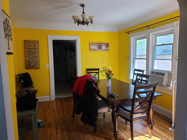 Photo - 232 4th Ave N