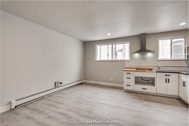 Photo - 2836 Wyandot St