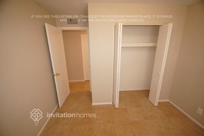 Photo - 817 N 95th St