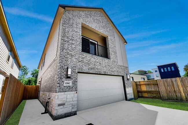 Photo - 8304 S Breeze Dr