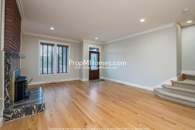 Photo - Gorgeous Three Bedroom Home in Centennial!