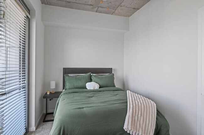 Photo - 28 Woolfe St Unit SI FL9-ID1509630P