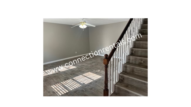 Photo - 3 bed 2.5 bath Townhome