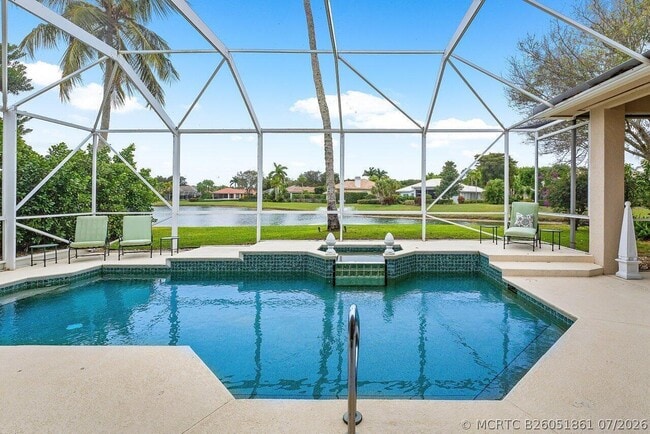 Photo - 3 Bermuda Lake Dr