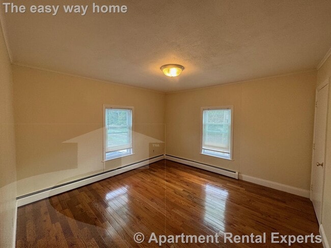 Photo - 213 Beacon St Unit #4