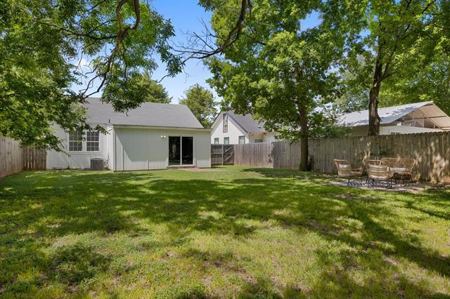 Building Photo - 718 Genoa Ave Rental