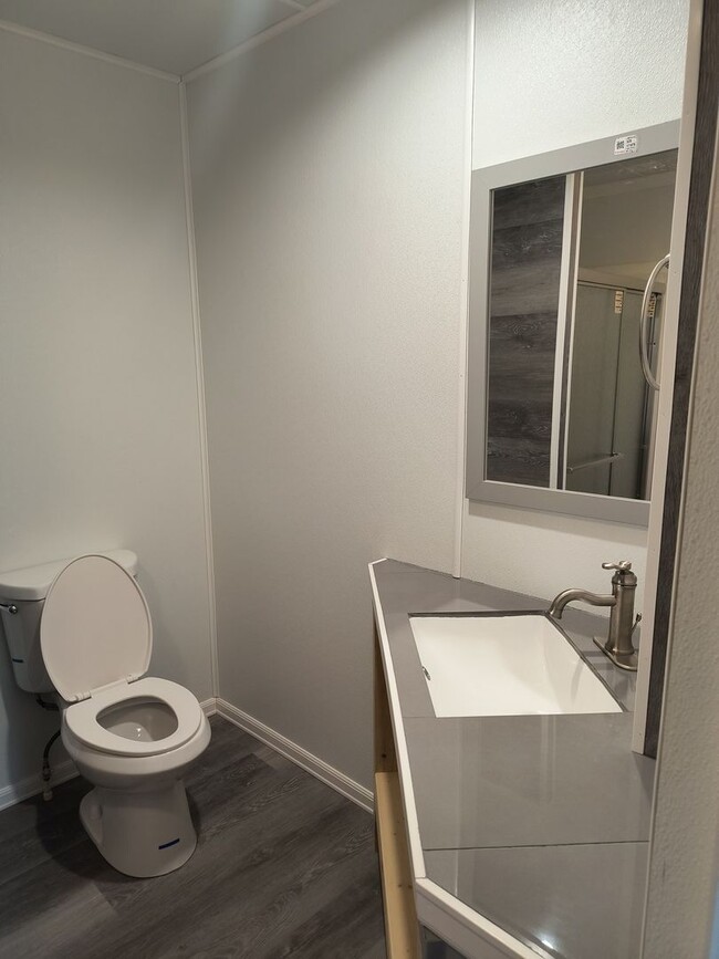 Photo - Studio apartment for rent (short term available)