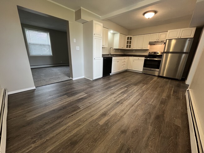 Photo - 1209 Rosewood Dr NE