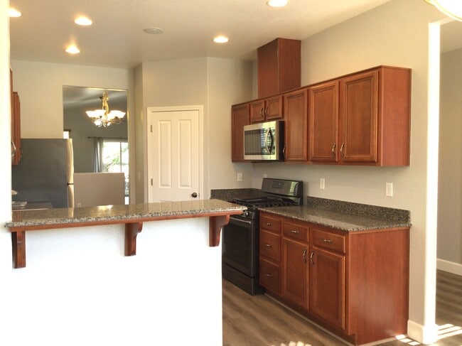 Photo - 5838 Rainier Peak Dr