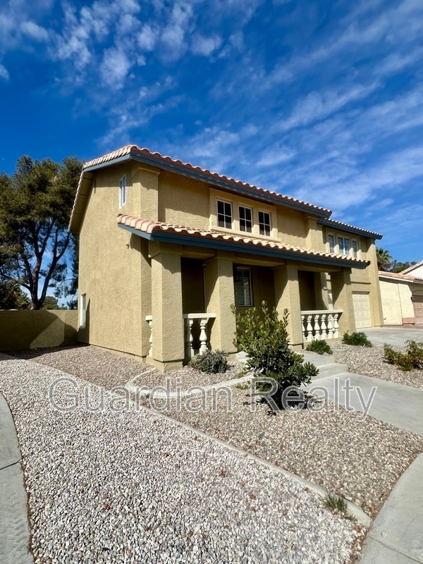 Photo - 275 Adorno Dr