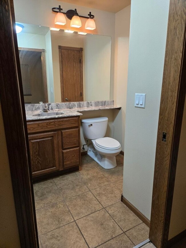 Photo - Blue Hawk Villard Commons