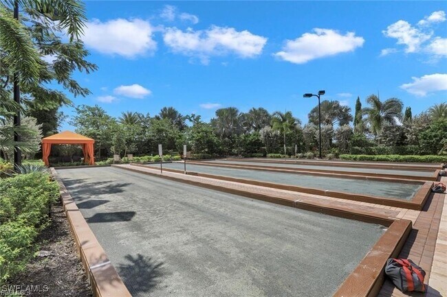 Photo - 9642 Montelanico Loop Unidad 201