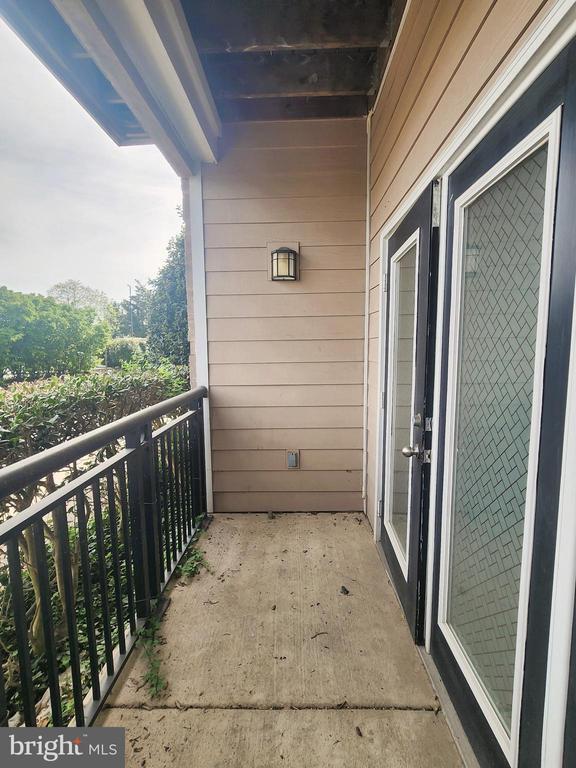 Photo - 501 Hungerford Dr Unit 145