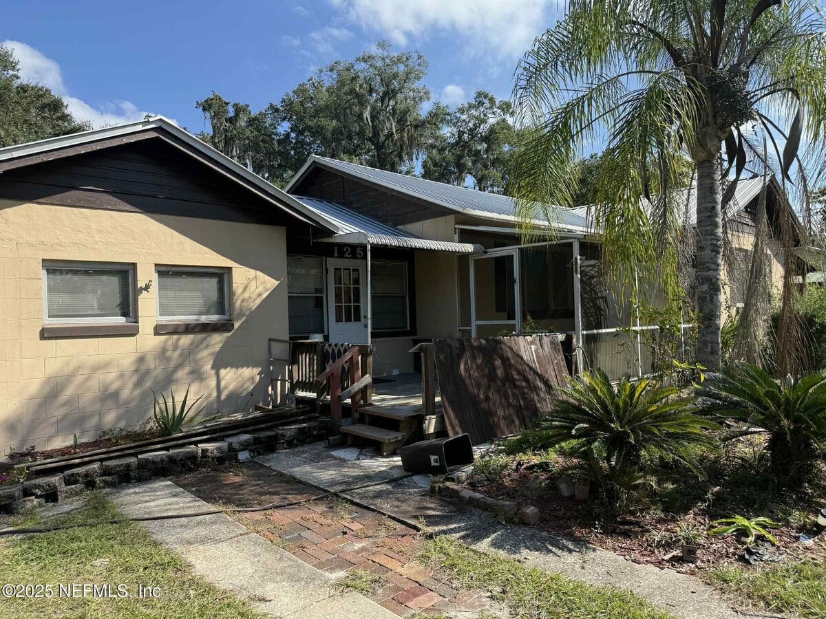 Photo - 125 W Forest Park Dr