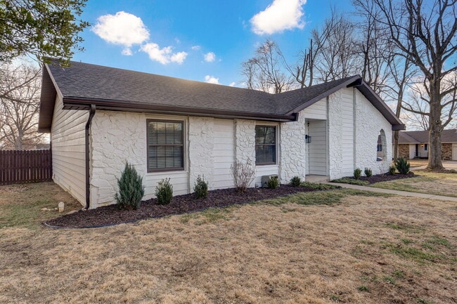 Photo - 4094 S Eaton Ave