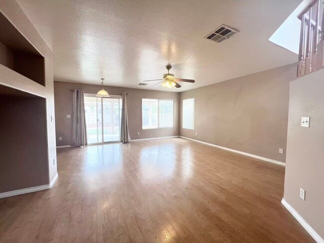 Photo - 5875 Rainbow Trout Ct