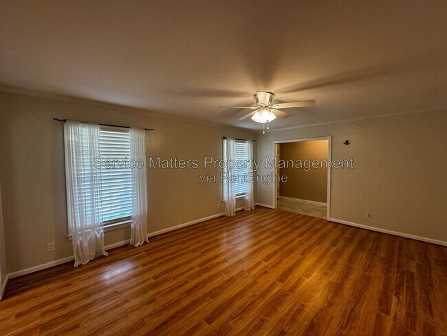 Photo - 1401 E 34th St