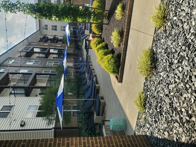 Building Photo - 5001 Olentangy River Rd Unit 144 Rental